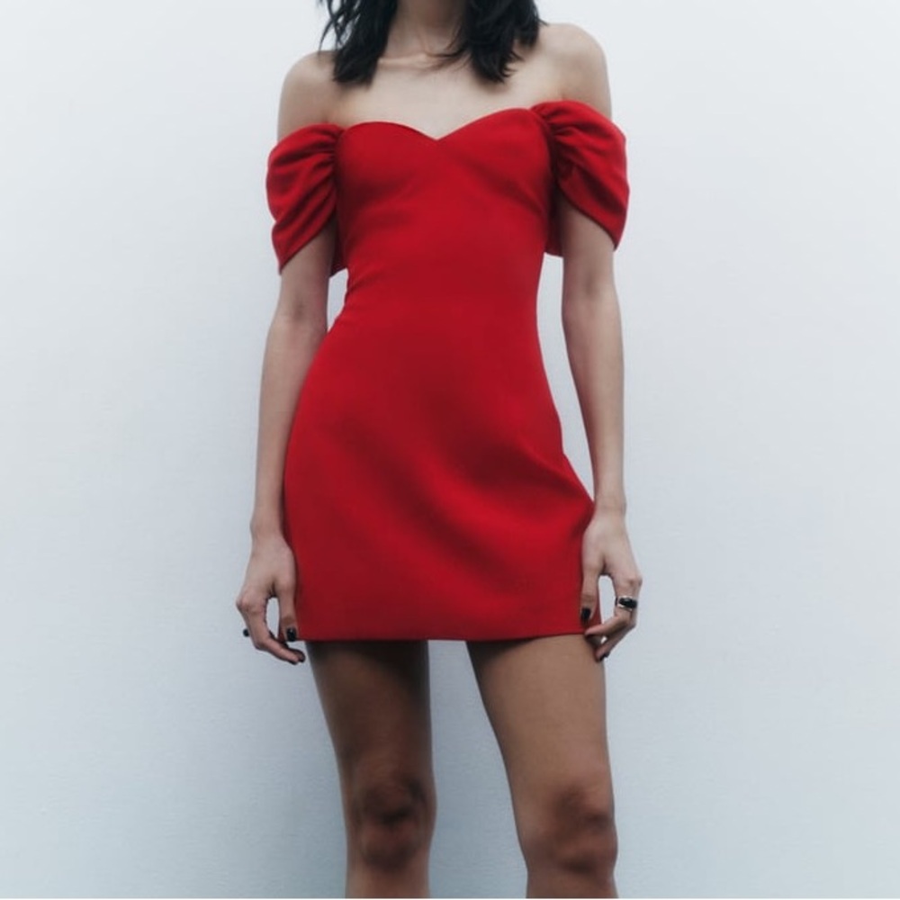 ZARA SWEETHEART NECKLINE DRESS